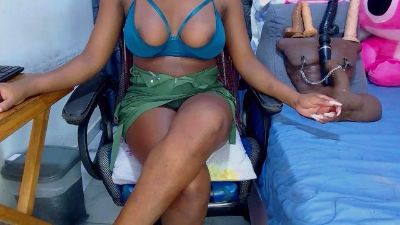 sara_greyx live from United States