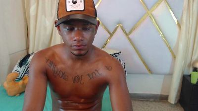 stop_loofit live from Colombia