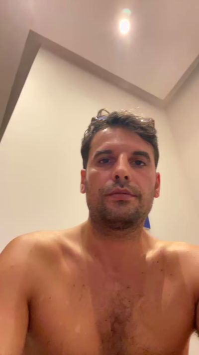 tangie_hot live from Italy